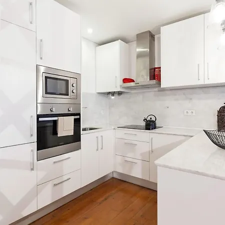 Apartment Bica 10 *
