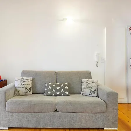 Apartment Bica 10 *